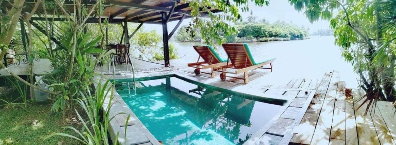 Nature Cabanas & Floating Restaurant Galle Buitenkant foto