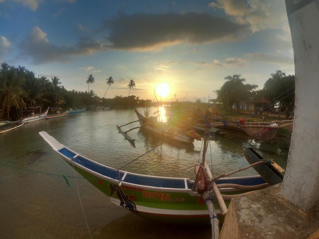 Nature Cabanas & Floating Restaurant Galle Buitenkant foto