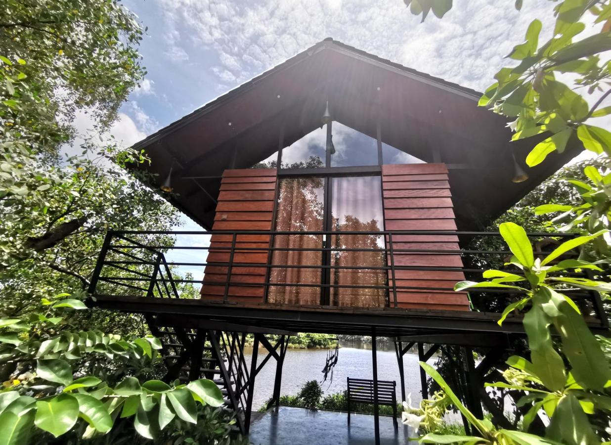 Nature Cabanas & Floating Restaurant Galle Buitenkant foto