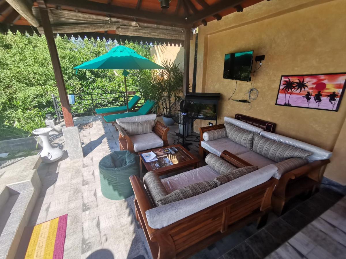 Nature Cabanas & Floating Restaurant Galle Buitenkant foto