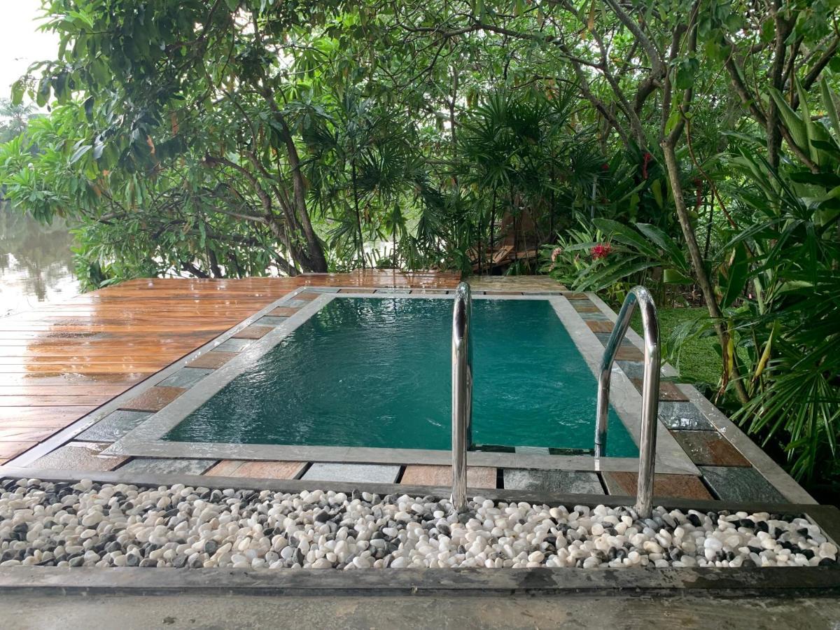 Nature Cabanas & Floating Restaurant Galle Buitenkant foto